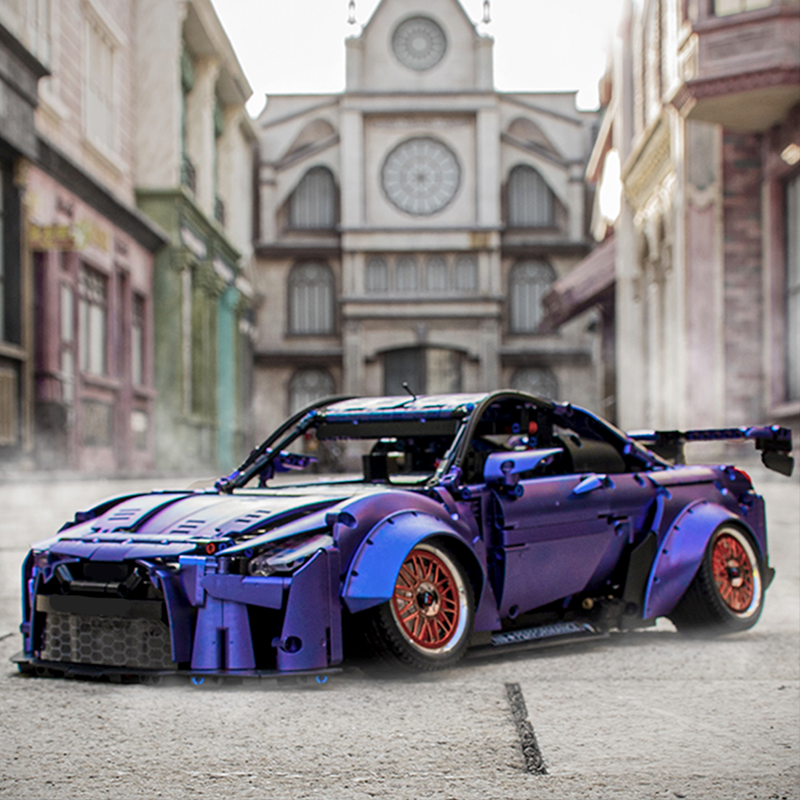 Nissan GTR Limited Edition Wide-Body Low-Slung Supercar(2389 Pcs)